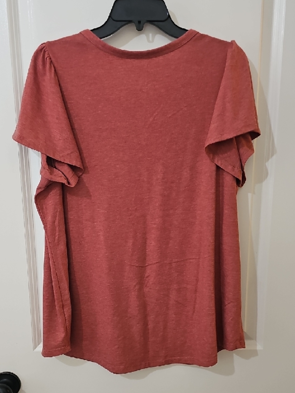 Torrid V-Neck Short Sleeve Tee in Rusty Rose - Picture 3 of 3